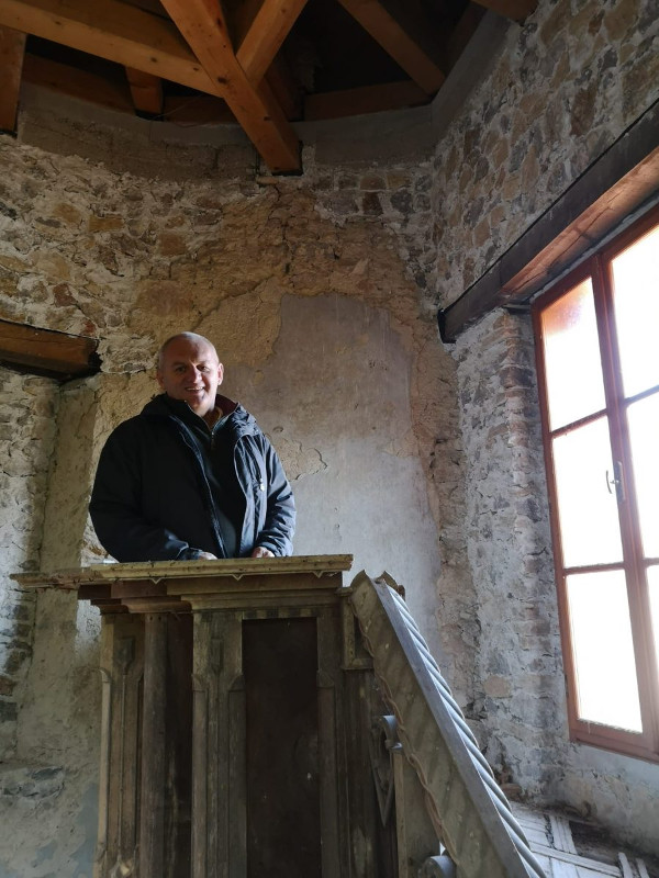 Pri obilasku brojnih prostorija nekadašnjeg grada, još uvijek se mogu nazrijeti detalji koji svjedoče o slavnoj i bogatoj prošlosti Bosiljeva (Foto: Biserka Beronić)