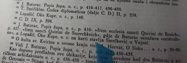 Na tragu povjesničara Radoslava Lopašića, toponim Smrčković smješta kod današnjeg Vojnića i crkveni povjesničar Josip Butorac (Izvor: ”Simpozij o Petrovoj gori”, 1972.)