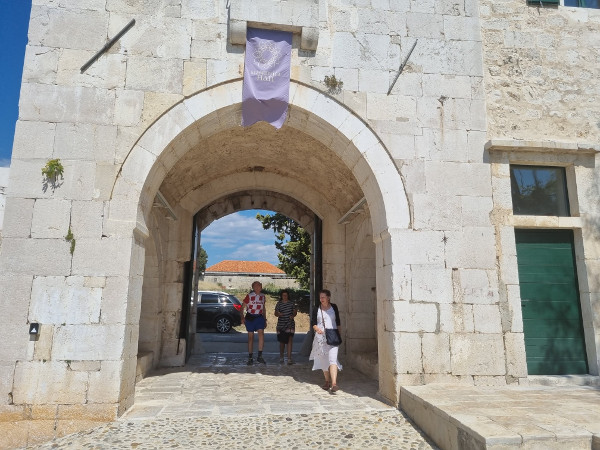 Josip Mašković postao je sultanov zet, ako se to tako uopće može nazvati, jer je oženio Fatmu, kćer sultana Ibrahima, koja je tada imala samo tri godine, a umrla je s četiri.(Foto: Tomislav Beronić)