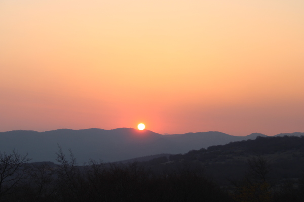 Canak_stecci1_8_600.jpg Koje sve tajne prošlosti skriva Čanak usred vrletnog Ličkog sredogorja? (Foto: Goran Majetić)