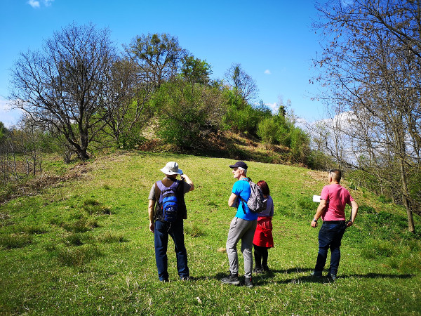 Dio članova Povijesno-putopisne družine iz Karlovca u obilasku Steničnjaka 22. travnja 2021. godine (Foto: Tomislav Beronić)