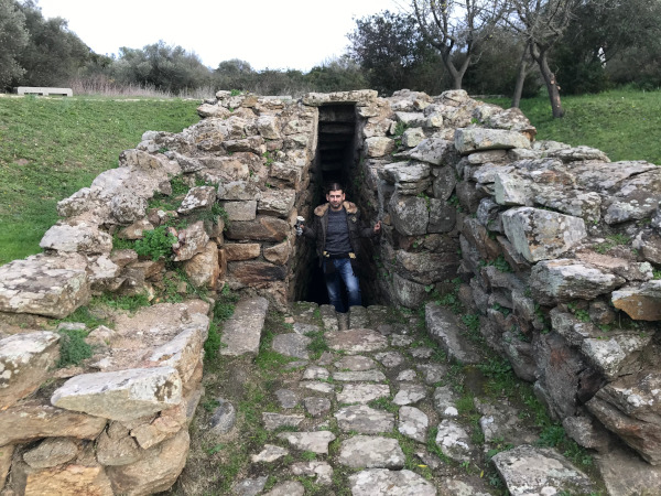 Sveti bunar (Pozzo Sacro) u zaseoku Sa Testa nedaleko naselja Olbia na Sardiniji